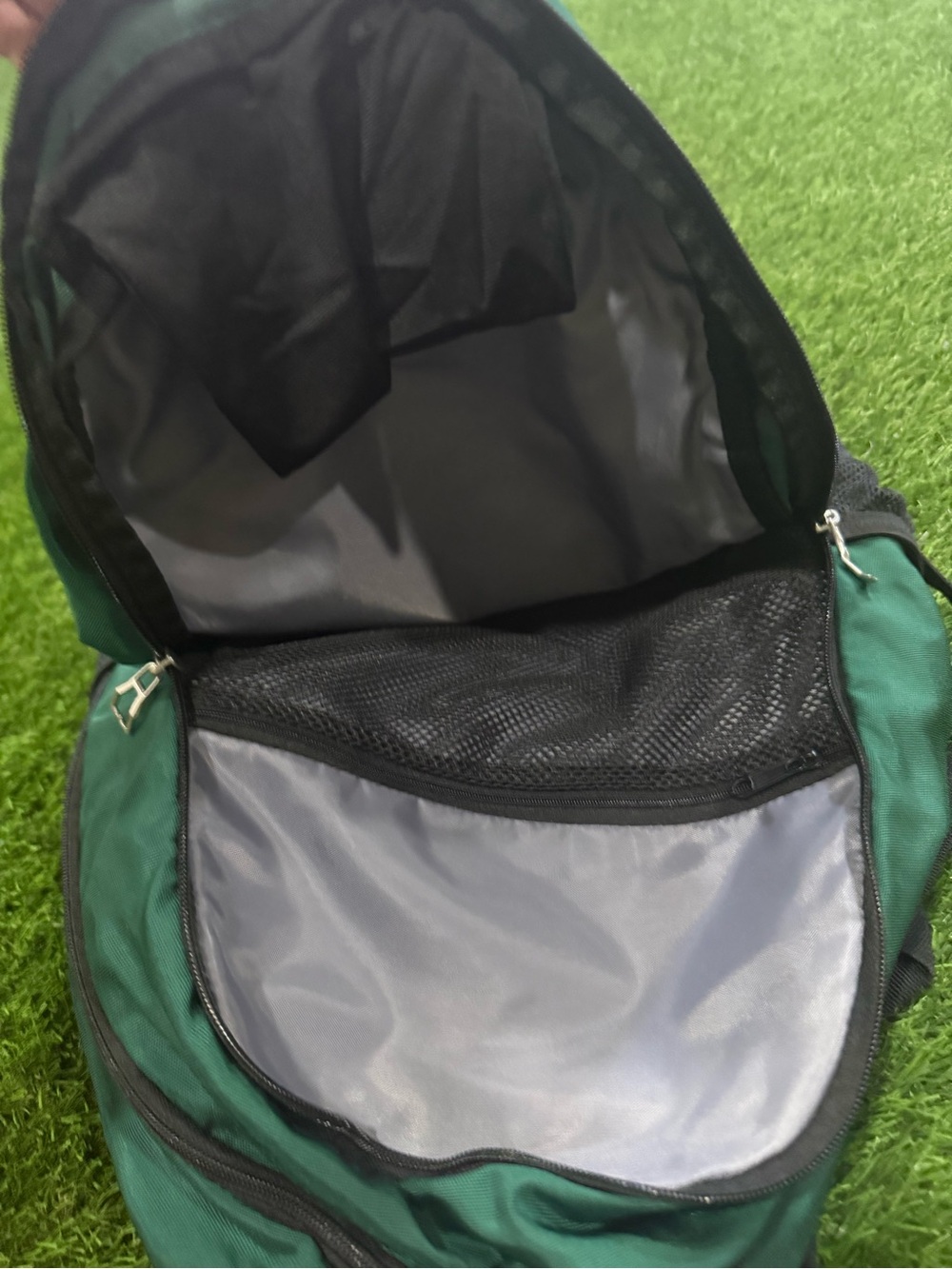 Adidas Large Backpack - Picture 7 of 9